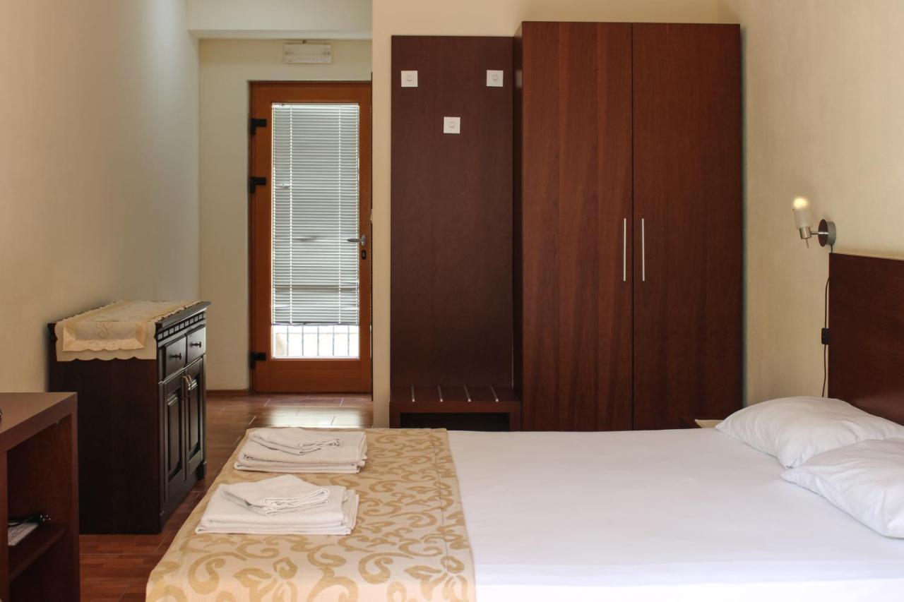 Apartments Mun Petrovac Buitenkant foto