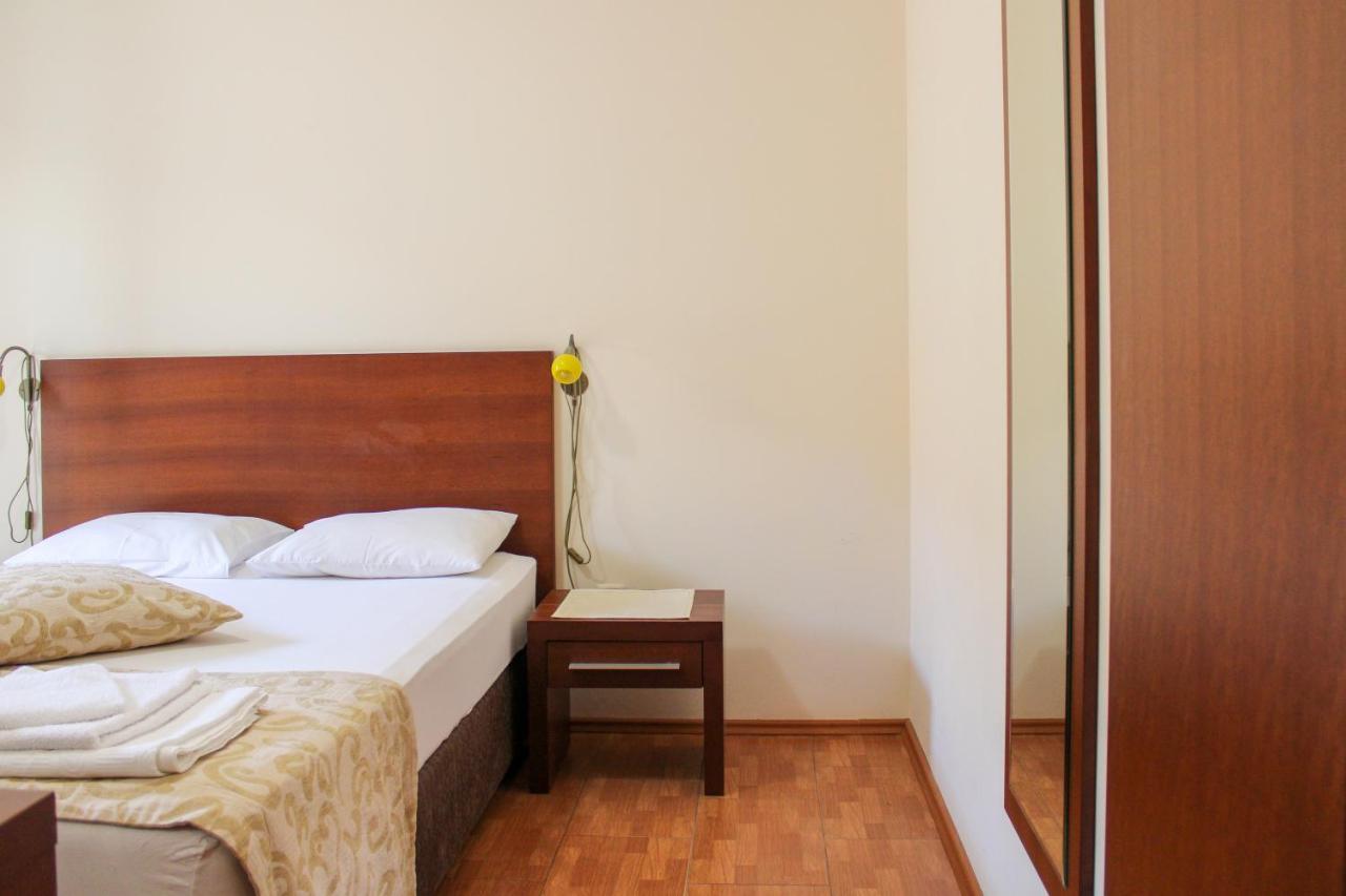 Apartments Mun Petrovac Buitenkant foto