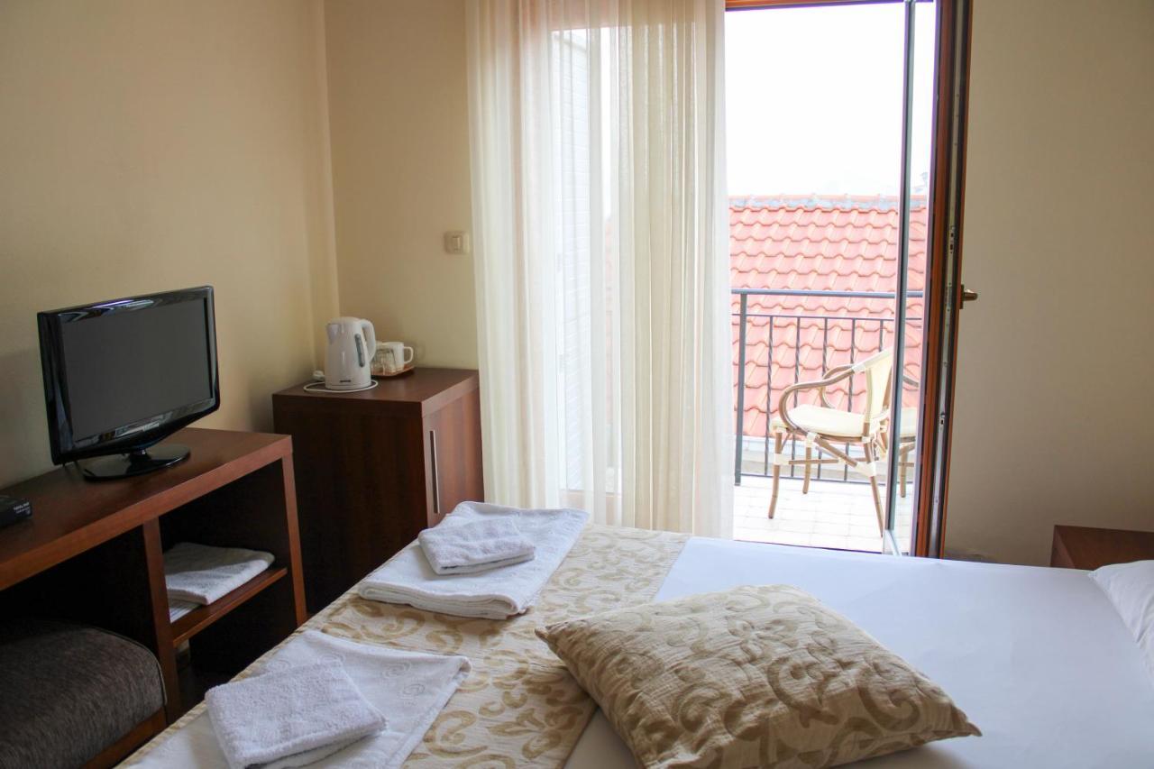 Apartments Mun Petrovac Buitenkant foto