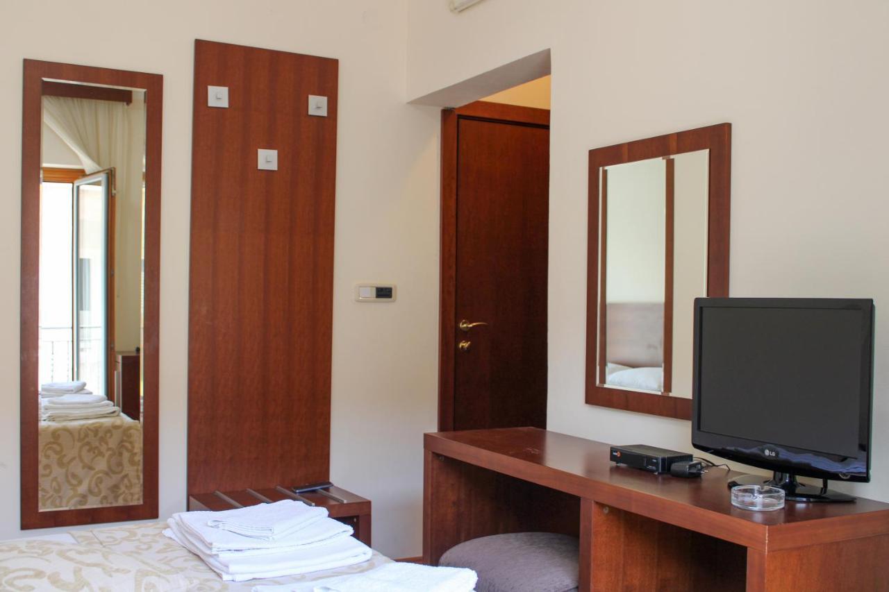 Apartments Mun Petrovac Buitenkant foto