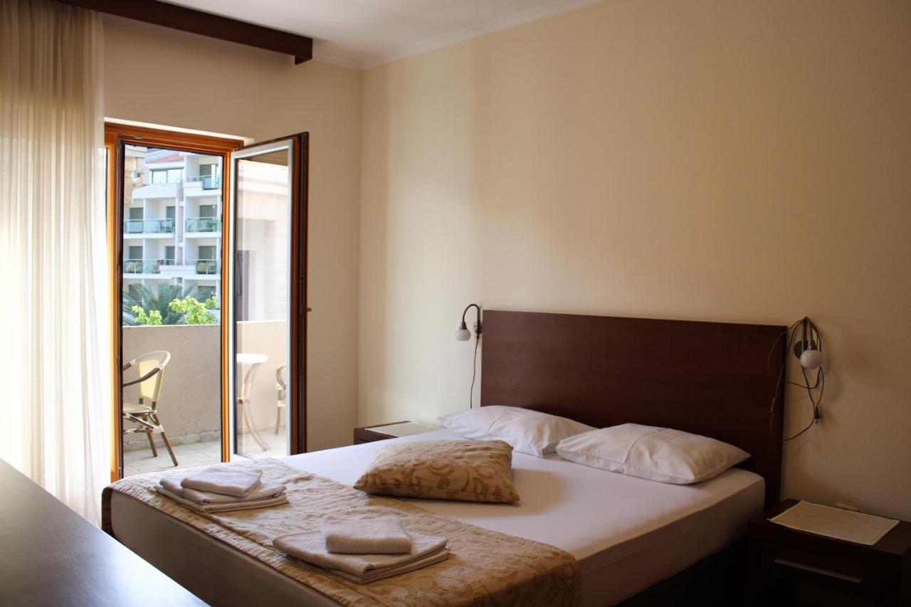 Apartments Mun Petrovac Buitenkant foto